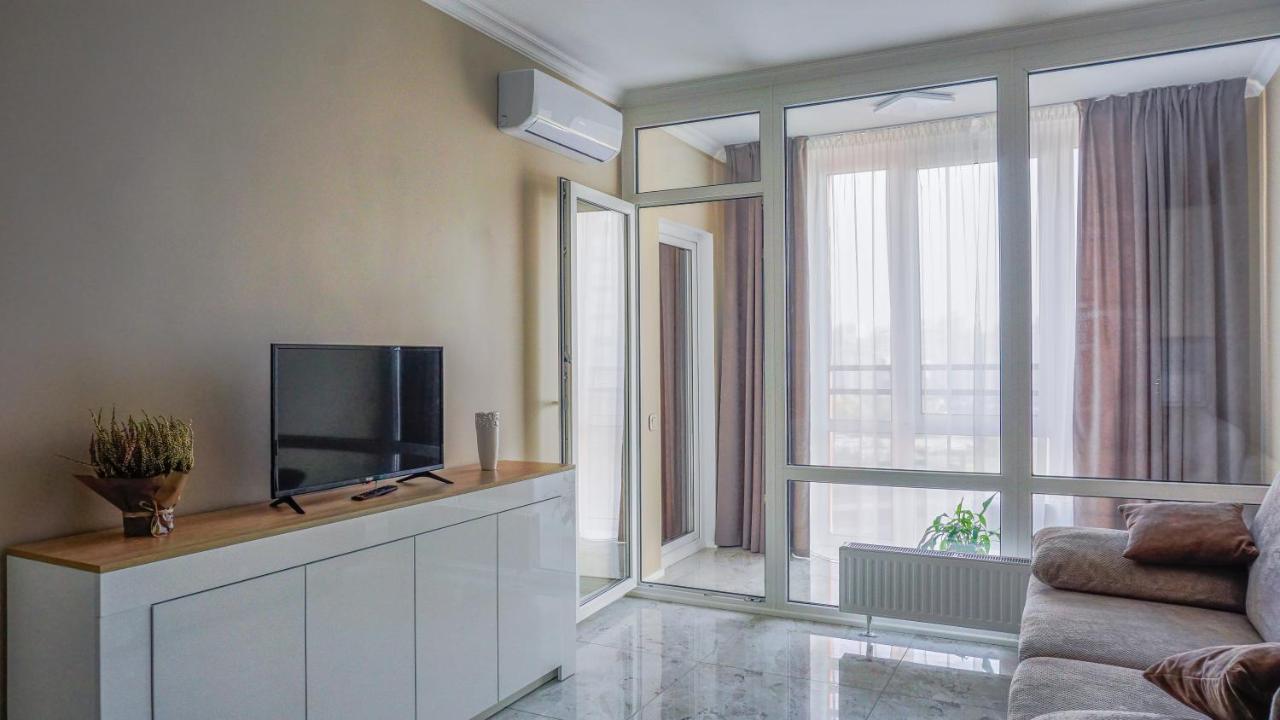 Luxury Apartment Near Metro Station Osokorky Kiev Exteriör bild