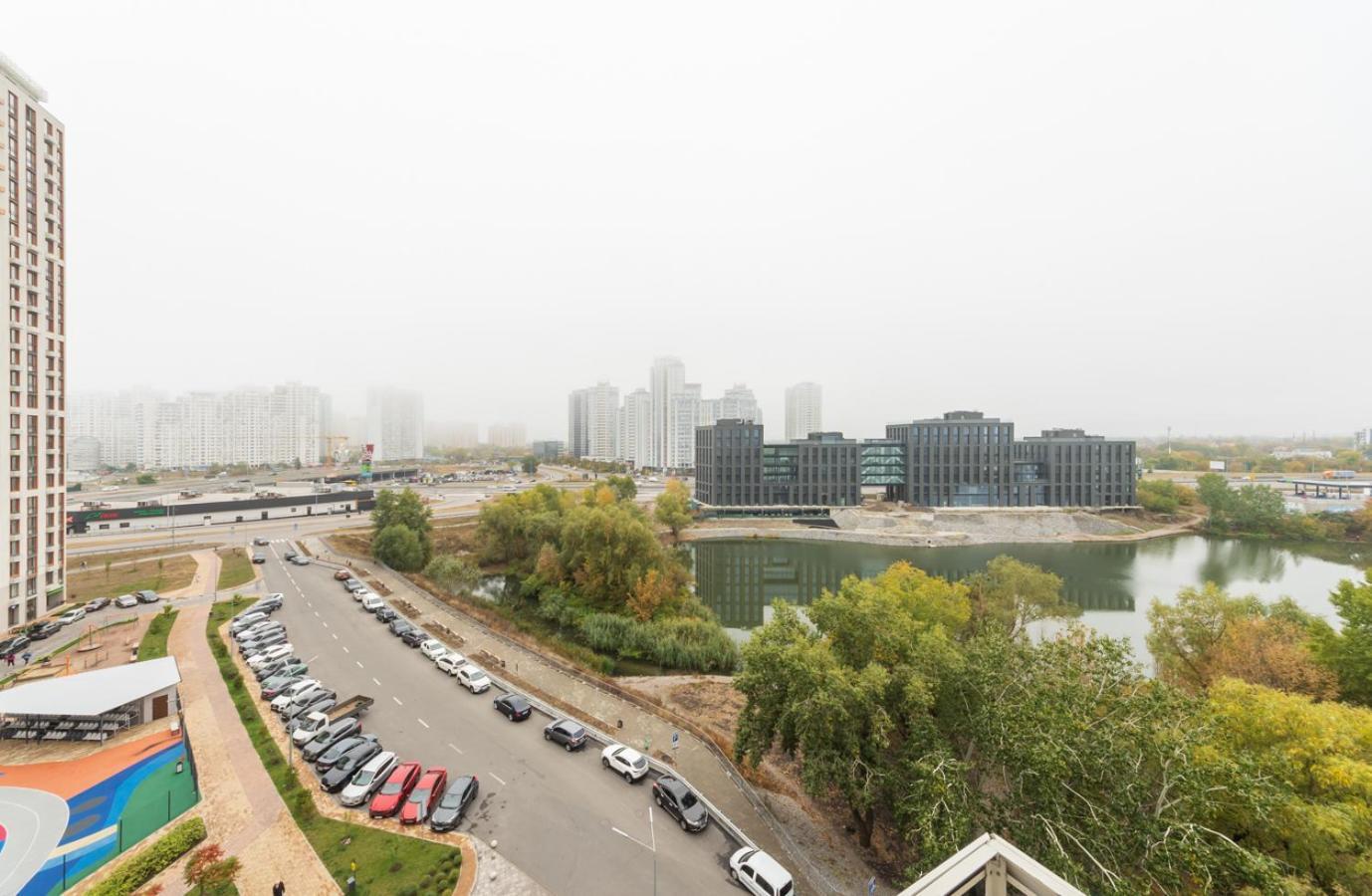 Luxury Apartment Near Metro Station Osokorky Kiev Exteriör bild